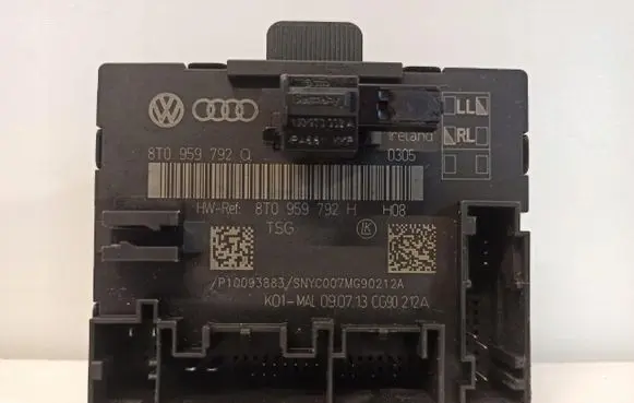 Audi A4 S4 B8 8K Door control unit/module 8T0959792Q