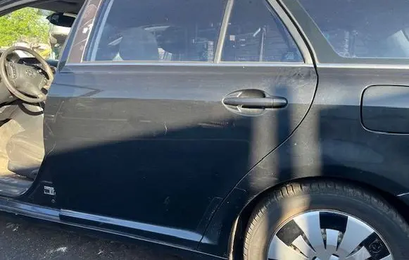 Toyota Avensis Verso Rear door 