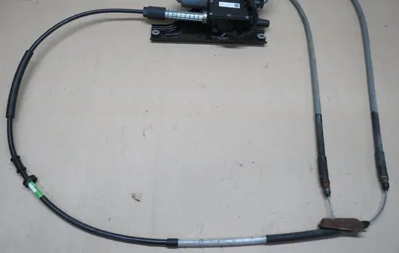 Opel Insignia A Hand brake/parking brake motor HJ0717R145928925 A2C34661500 22880717