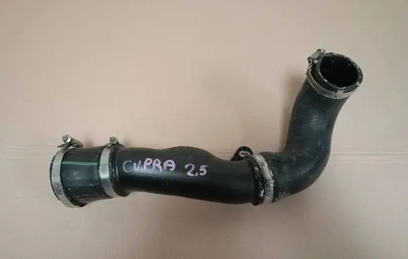 Cupra Formentor Intercooler hose/pipe 5FF145745A