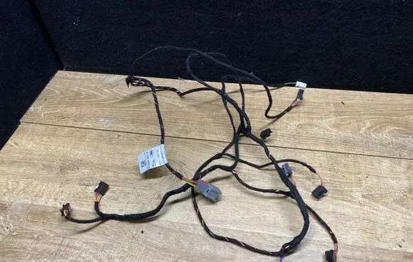 Land Rover Discovery 5 Panel wiring MF246480325101