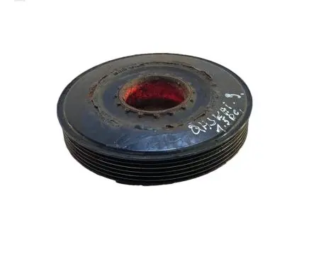 Nissan Qashqai+2 Crankshaft pulley
