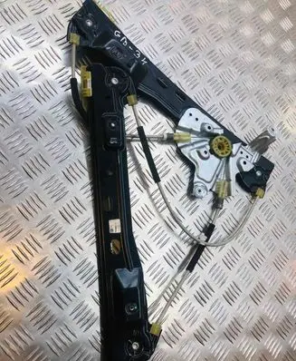 Opel Insignia A Front door electric window regulator 965873102