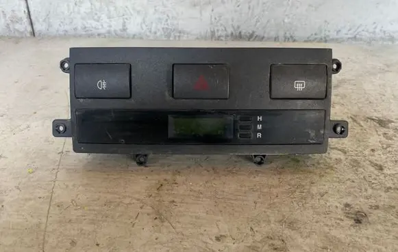 KIA Sorento Other switches/knobs/shifts 945003E500