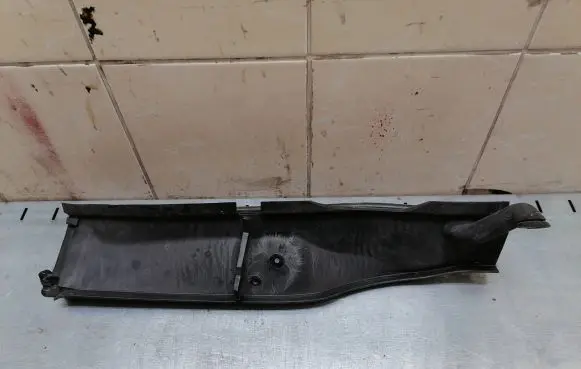 BMW 1 E81 E87 Other engine bay part 6925974