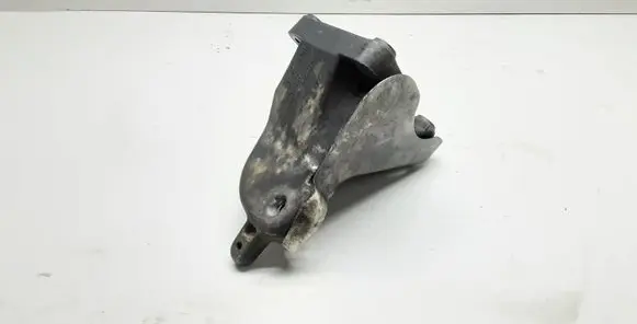 BMW X3 E83 Engine mounting bracket 3451668 22113451668