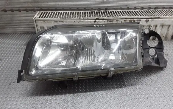Volvo S80 Headlight/headlamp 8693537