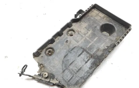 Volvo V40 Battery tray 31301934