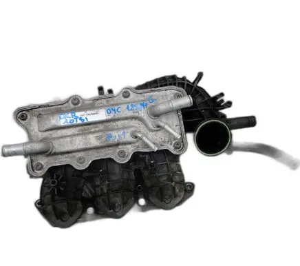Volkswagen Polo VI Intake manifold