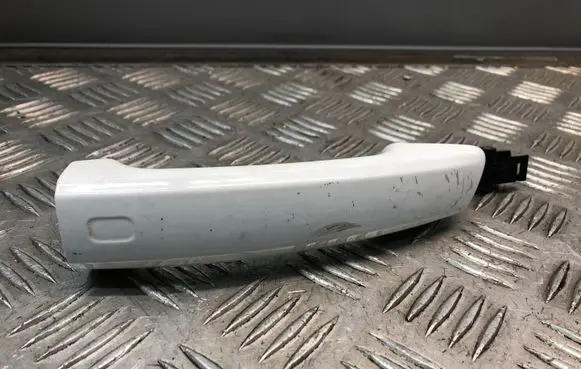 Audi A3 S3 8V Front door exterior handle 8V0837206A