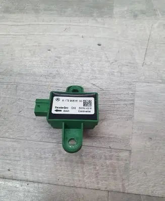 Mercedes-Benz C W204 Airbag deployment crash/impact sensor A1729056100 5WK44316