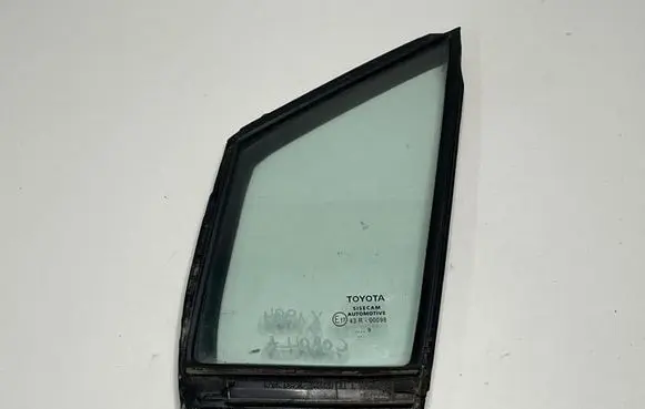 Toyota Corolla E210 E21 Front door window glass four-door 6821602020