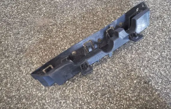 Citroen C5 Front bumper mounting bracket 9681058980