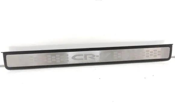 Honda CR-V Front sill trim cover 84202SWAA0