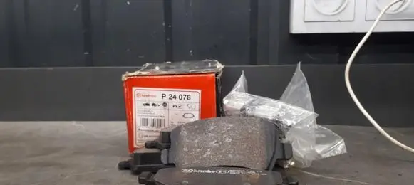 Ford Transit Brake pads (rear) p24078