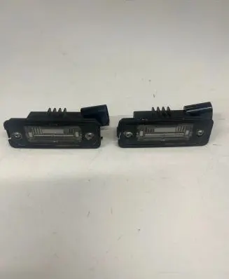 Volkswagen Eos Number plate light 1J6943021B