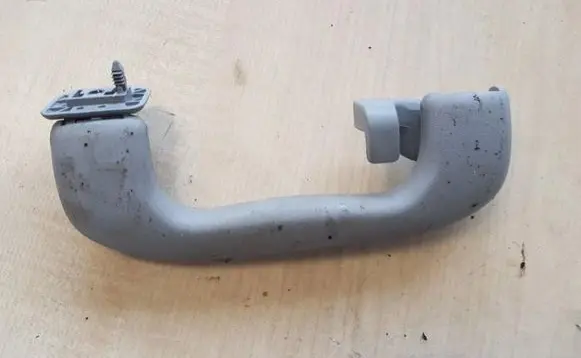 Opel Zafira B Rear interior roof grab handle