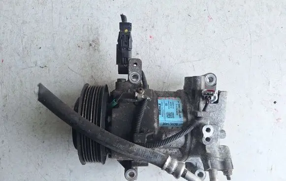 Honda Civic X Air conditioning (A/C) compressor (pump) 388005AZG010M1 01141614 06288165731A