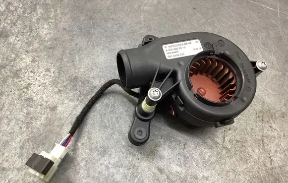 Mercedes-Benz CLS C218 X218 Heater fan/blower A2049060015 9972506025