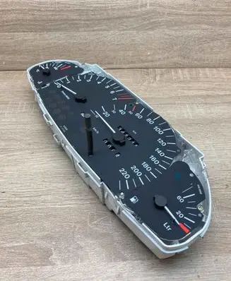 Opel Omega B1 Speedometer (instrument cluster) 90493818 88481674