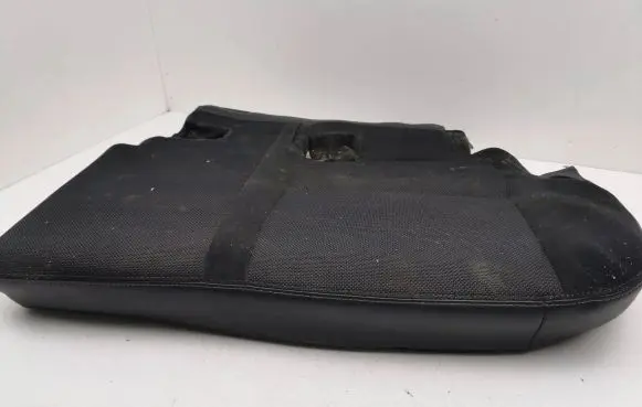 Citroen C-Crosser Rear seat 