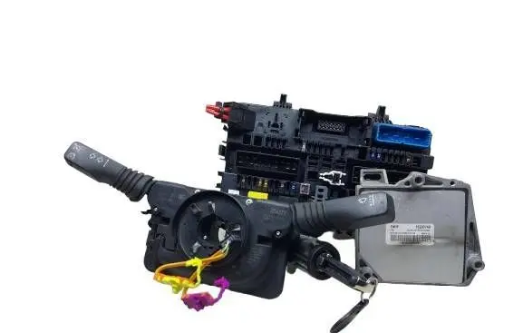 Opel Astra H Engine control unit/module 12230740 13250221 13181278