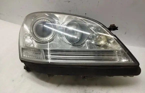 Mercedes-Benz ML W164 Headlight/headlamp