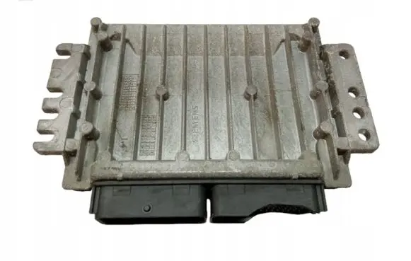 Renault Kangoo I Engine control unit/module 8200024376