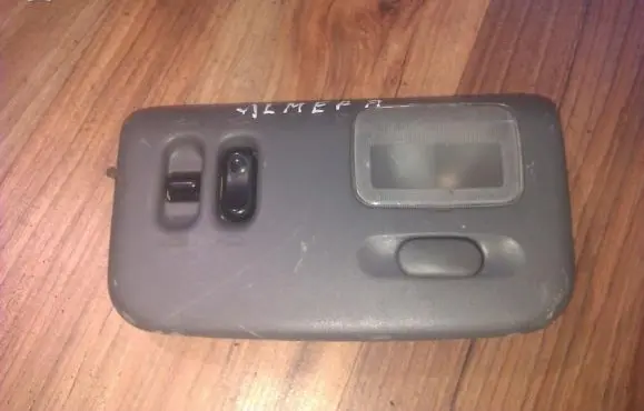 Nissan Almera Front seat light
