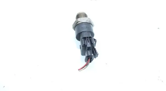 Toyota Auris 150 Fuel pressure sensor 8345802011