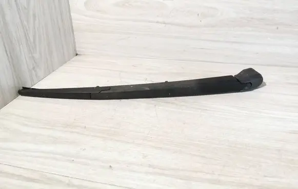 Mazda CX-7 Rear wiper blade arm 
