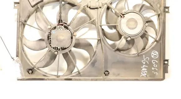 Volkswagen Golf VI Air conditioning (A/C) fan (condenser) 