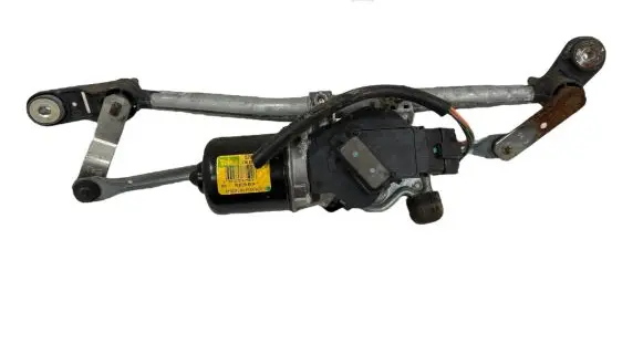 Renault Clio III Front wiper linkage and motor 53567504 579738