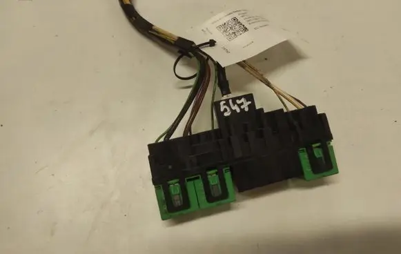 Peugeot 607 Relay mounting block 