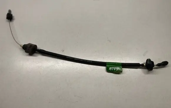 Audi A6 S6 C4 4A Throttle cable 4A1721555G