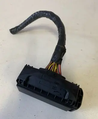 BMW X1 E84 ABS module connector plug 6947844