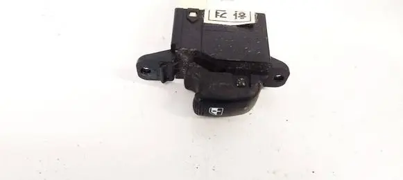 Hyundai Santa Fe Electric window control switch 935753C010