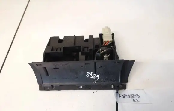 Car ashtray