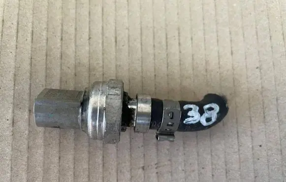 Renault Trafic III (X82) Exhaust gas pressure sensor 8201417034 223650901R 81CP5301