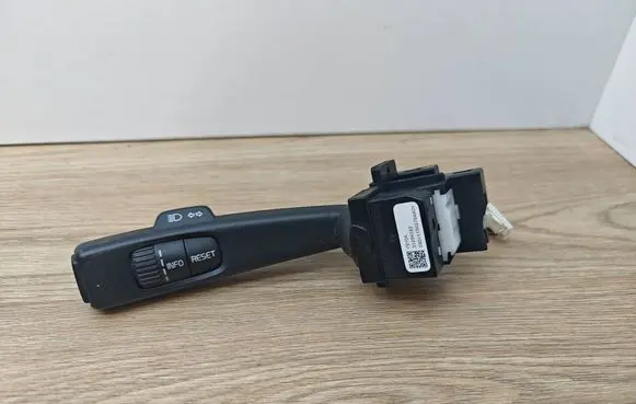 Volvo XC60 Indicator stalk 31264162