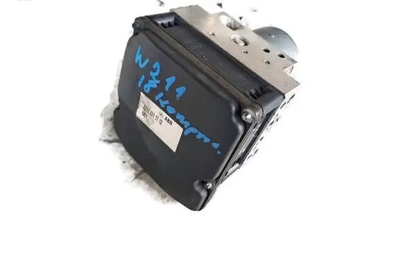 Mercedes-Benz E W211 ABS Pump A2114311712