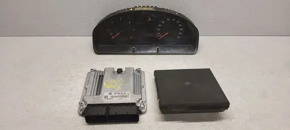 Volkswagen Transporter - Caravelle T5 Engine ECU kit and lock set 038906016AH 7H0920852A 7H0937049AD