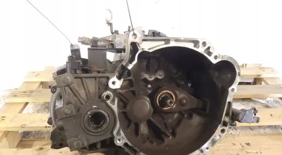 Hyundai i30 Manual 5 speed gearbox R81773