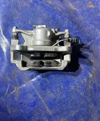 Volkswagen Golf VII Front brake caliper 5521C 500106DM