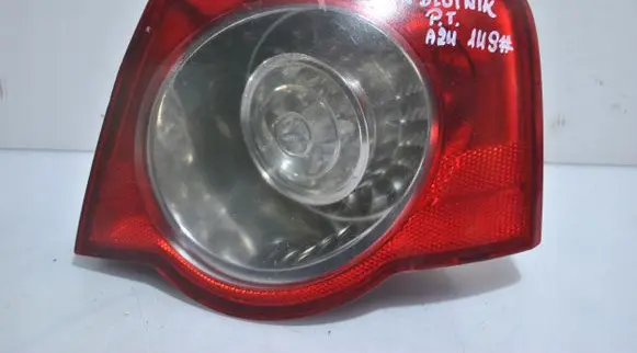 Volkswagen PASSAT B6 Rear/tail lights set 