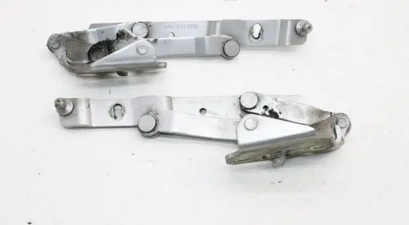 Porsche Boxster 986 Tailgate/trunk/boot hinge 98651215201 98651215101