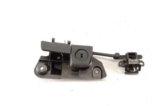 Volvo V70 Glove box lock 9184994