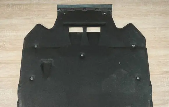 Audi A6 C7 Engine splash shield/under tray 4G0863822C