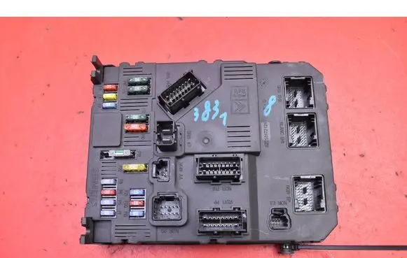 Peugeot 206 CC Fuse box set 9657999780