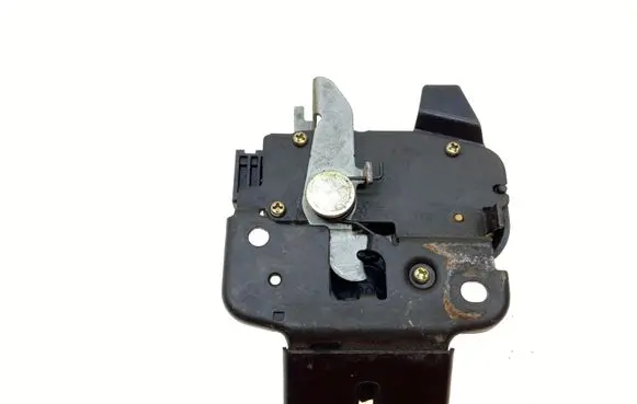 Subaru Legacy Tailgate/trunk/boot lock/catch/latch 57530AG010 57530AG